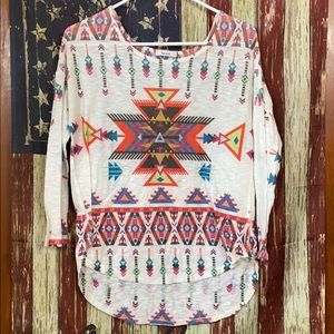 Light weight sweater